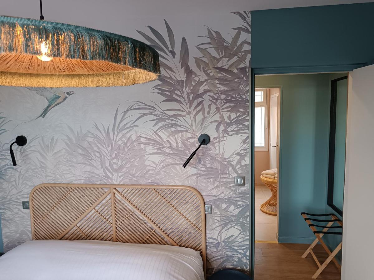 Les Galets Hotel Et B&B Bandol Dış mekan fotoğraf